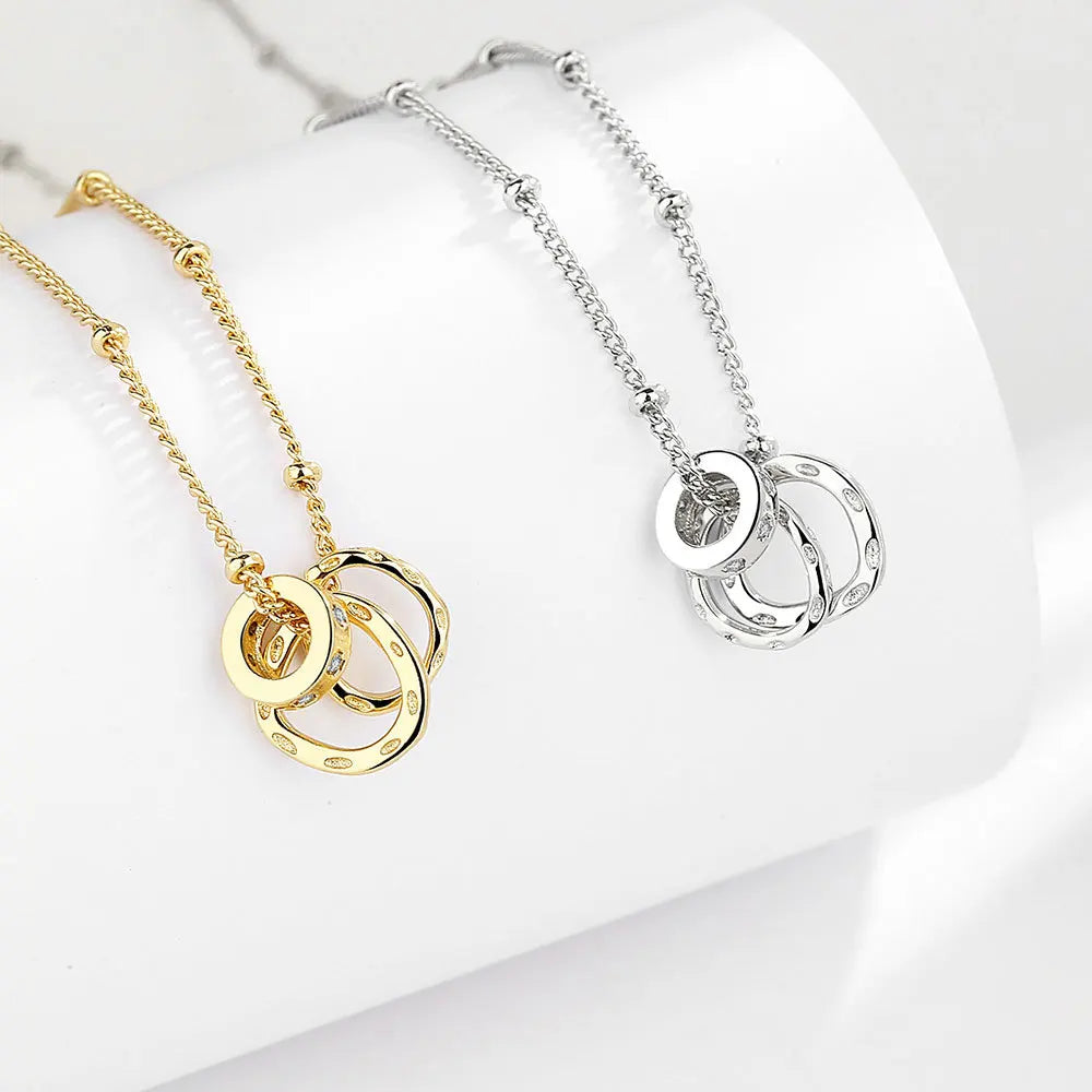 Silver Triple Circle Chain Choker Necklace – Elegant Layered Gift